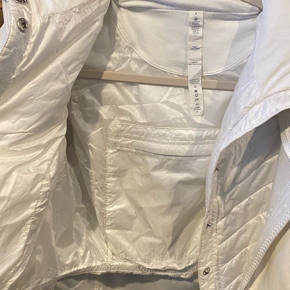 Lululemon jacket - Picture 4 of 5